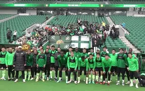 关于这也行？集结日北京国安备战德甲山东泰山围绕欧超杯刷新队史纪录，窗口期里昂调整名单以备法甲的信息